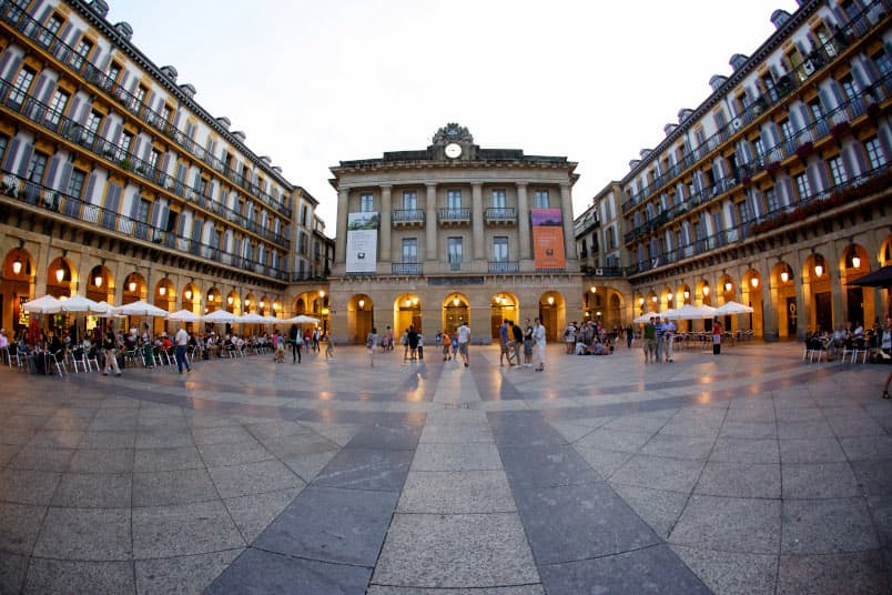 History of the Plaza de la Constitución in San Sebastián