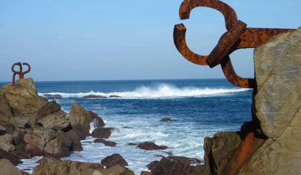 La Escultura del Peine del Viento en San Sebastián